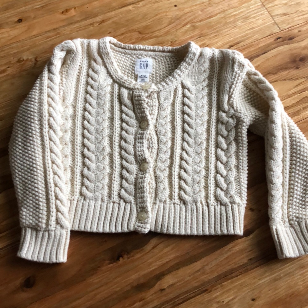 Cropped sweater